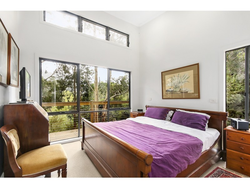 28 Lithgow Avenue, Warburton VIC 3799