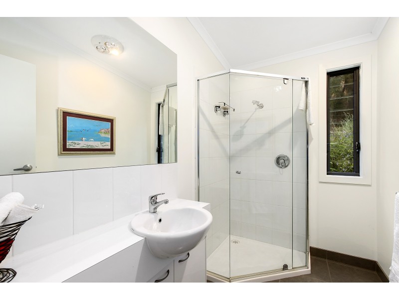 28 Lithgow Avenue, Warburton VIC 3799