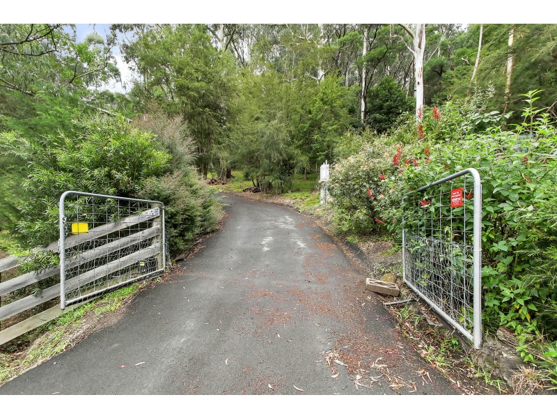 28 Lithgow Avenue, Warburton VIC 3799