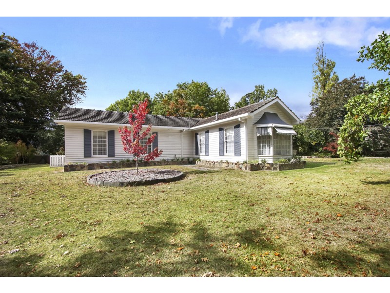 13 Douglas Parade, Yarra Junction VIC 3797
