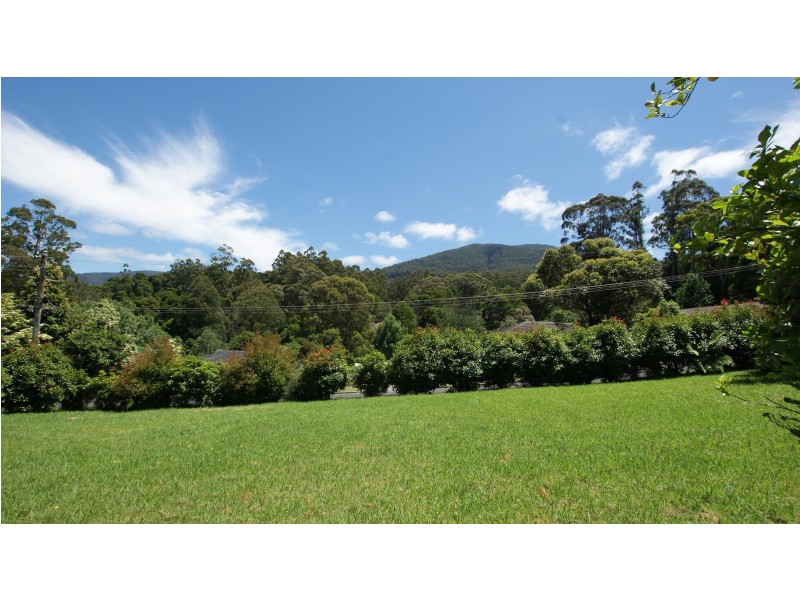 29 Lincoln Road, Warburton VIC 3799