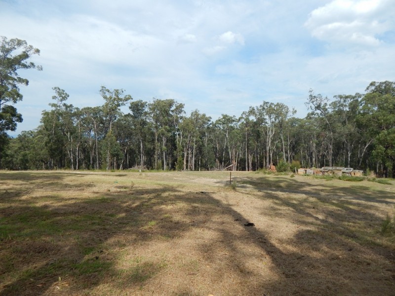 20 Parrot Road, Launching Place VIC 3139