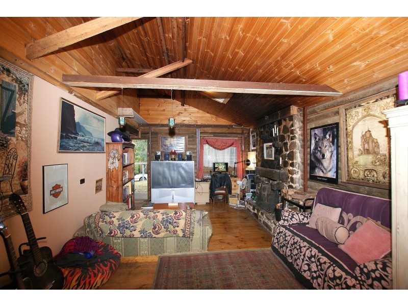 30 Forest Road, Wesburn VIC 3799