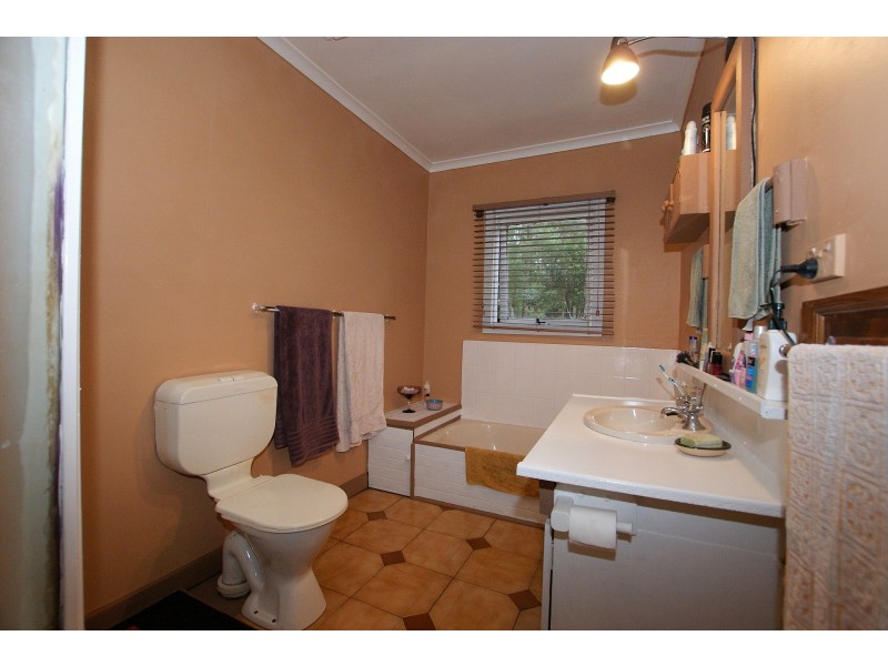 30 Forest Road, Wesburn VIC 3799