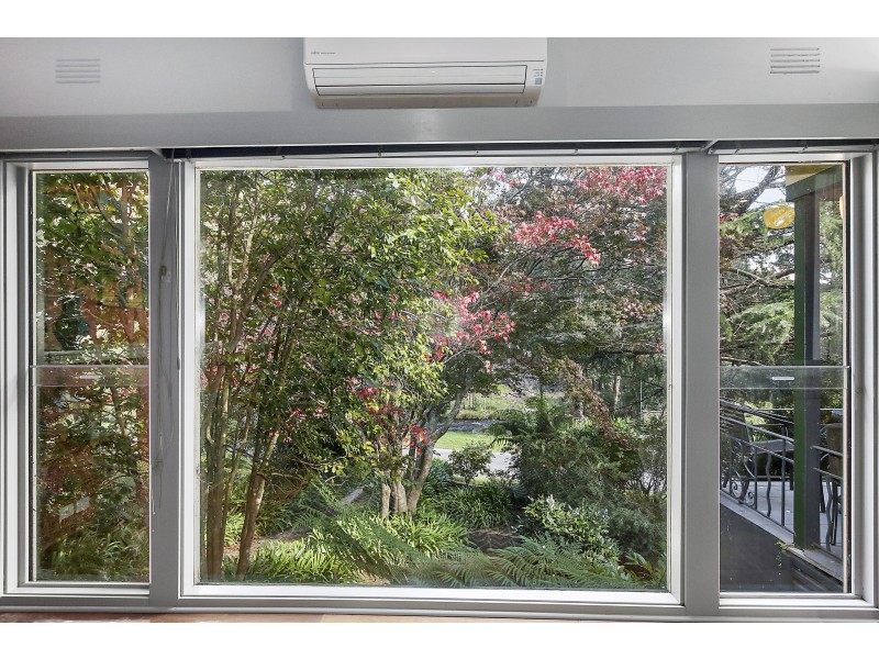 1 Lincoln Road, Warburton VIC 3799