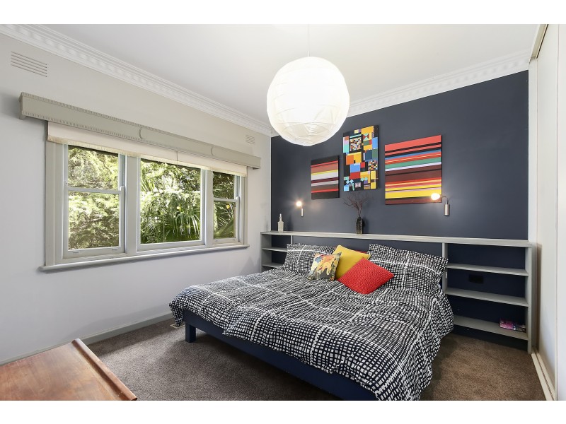 1 Lincoln Road, Warburton VIC 3799