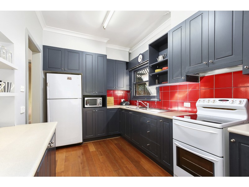 1 Lincoln Road, Warburton VIC 3799