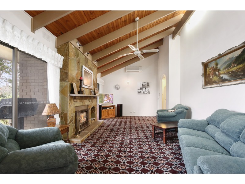 25 Glenara Road, Hoddles Creek VIC 3139