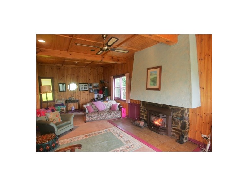 20 Leila Road, Warburton VIC 3799