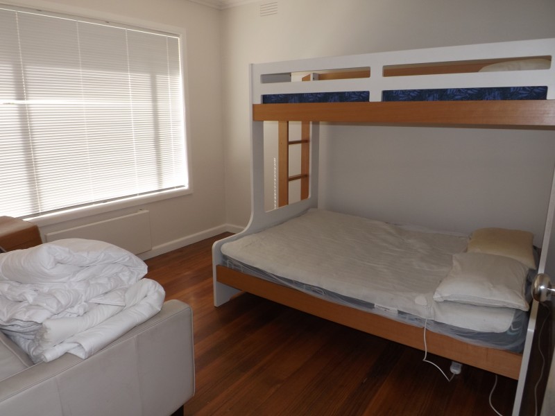 11* St Johns Road, Warburton VIC 3799