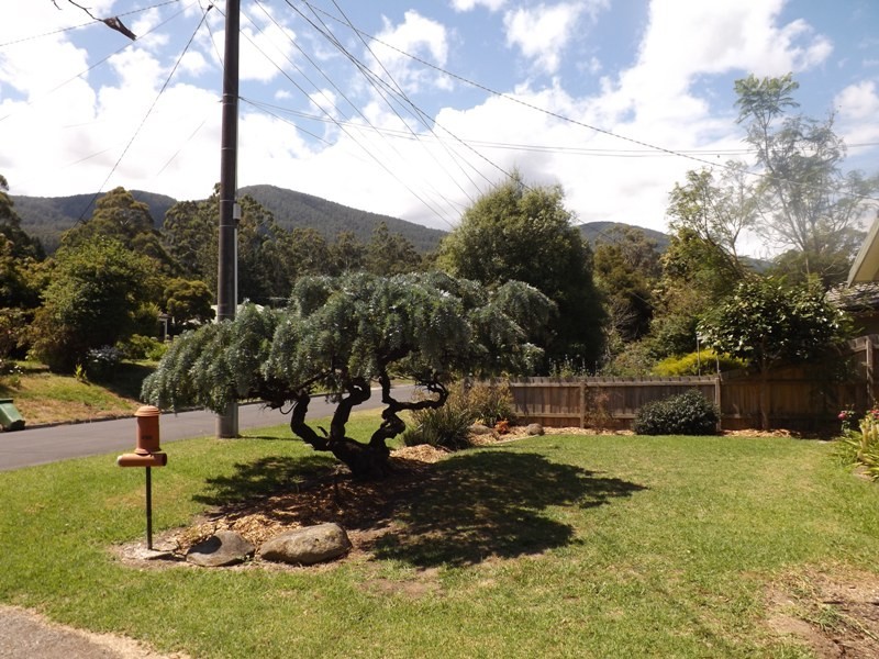 30 Ronald Grove, Millgrove VIC 3799