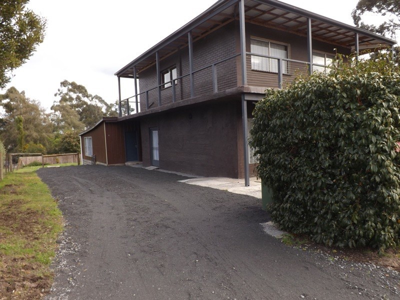 2897 Warburton Highway, Wesburn VIC 3799