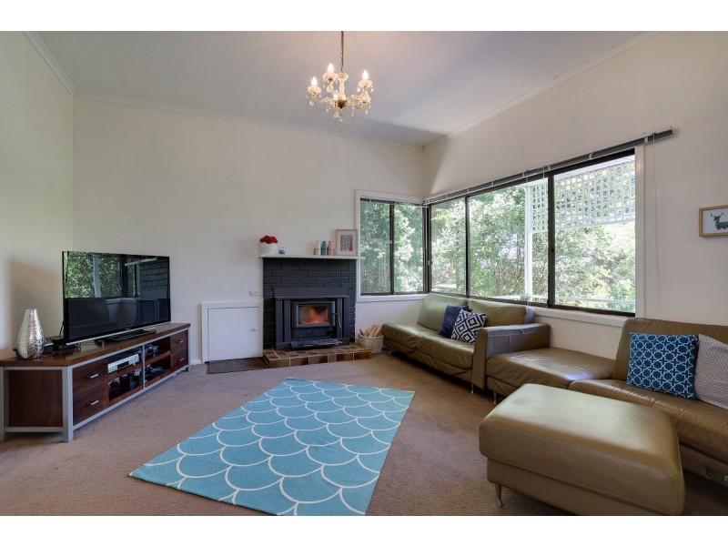 43 Monbulk Seville Road, Seville VIC 3139