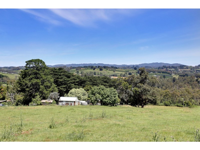43 Monbulk Seville Road, Seville VIC 3139