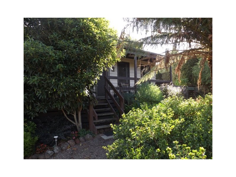 1 Pierre Court, Millgrove VIC 3799