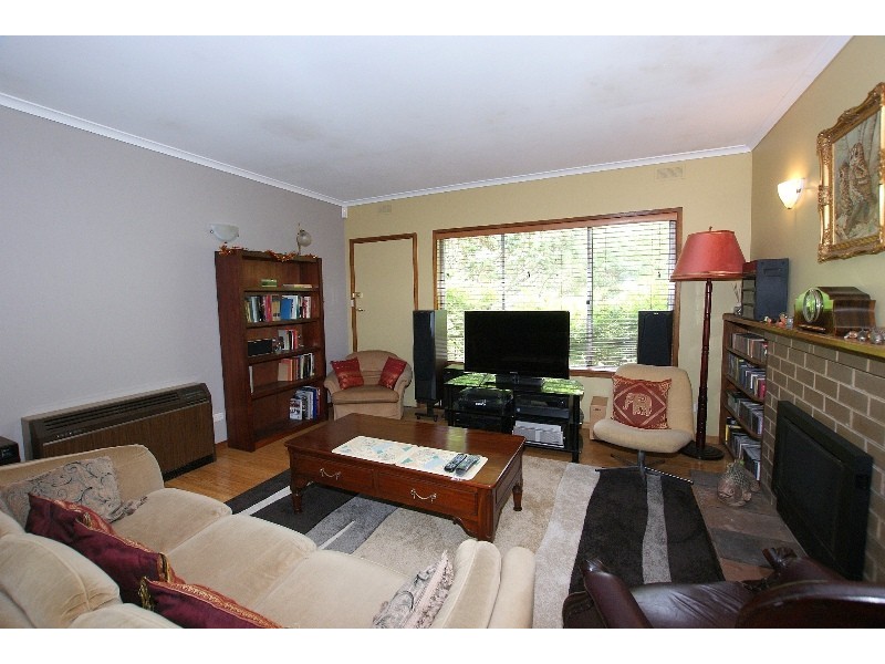 1 Marlino Avenue, Warburton VIC 3799