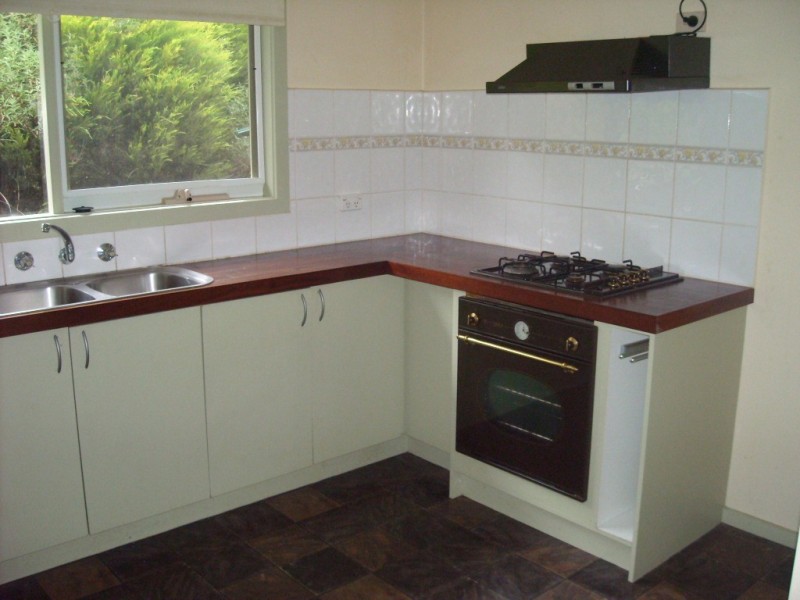 4 Anthony Grove, Woori Yallock VIC 3139