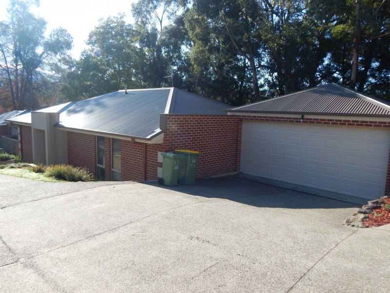 Unit  2/1 Crescent Road, Yarra Junction VIC 3797