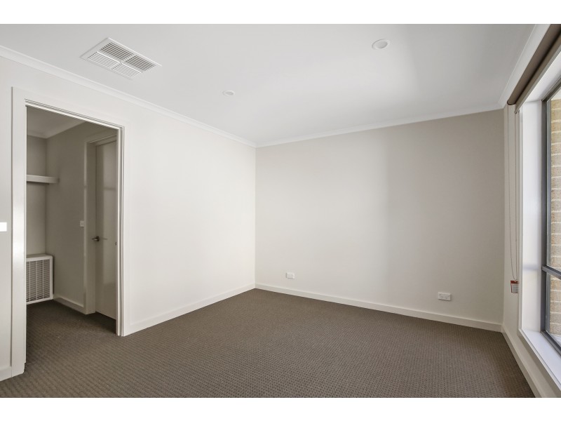 1/157 Maroondah Highway, Chirnside Park VIC 3116