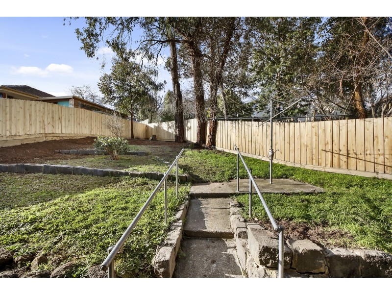 1/9 Elamo Road, Healesville VIC 3777