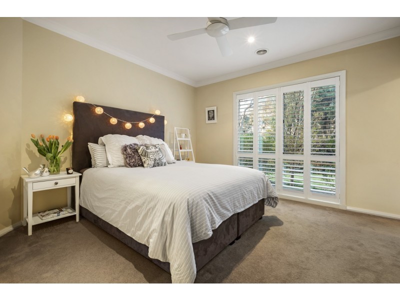 1/62 Plymouth Road, Croydon VIC 3136