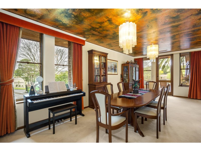 2 Robhill Rise, Templestowe VIC 3106