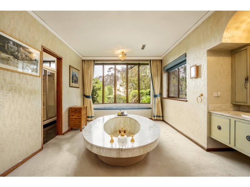 2 Robhill Rise, Templestowe VIC 3106