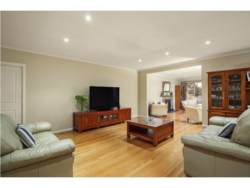 52 Tracey Street, Doncaster East VIC 3109