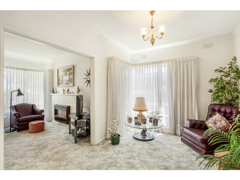 14 Elvie Street, Doncaster East VIC 3109