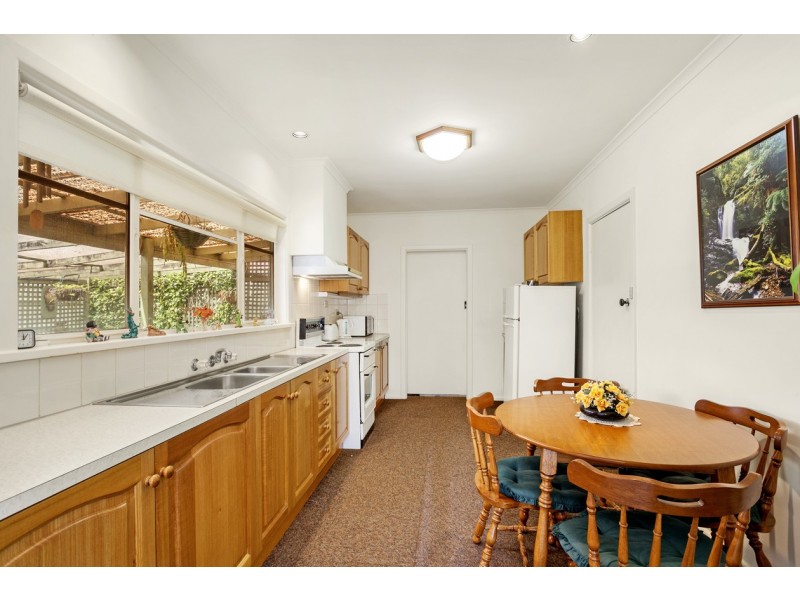 14 Elvie Street, Doncaster East VIC 3109