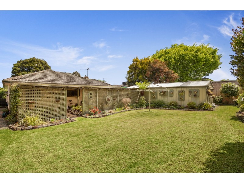 14 Elvie Street, Doncaster East VIC 3109