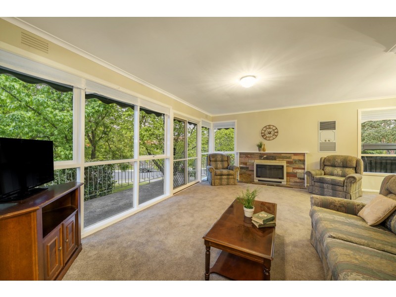 42 Church Road, Doncaster VIC 3108