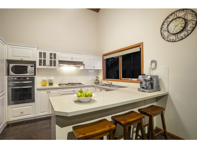 42 Pound Road, Warrandyte VIC 3113