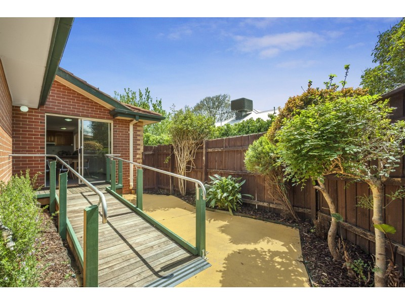 1/12 Aspinall Road, Box Hill North VIC 3129