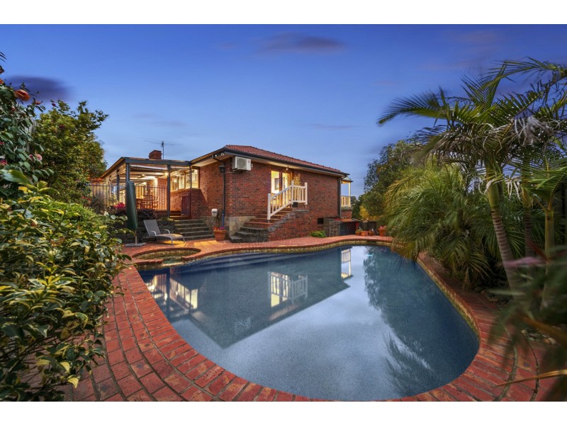 4 Hay Court, Doncaster East VIC 3109