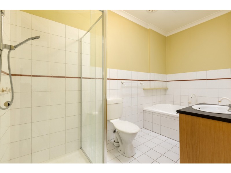 2/184 Hawdon Street, Heidelberg VIC 3084