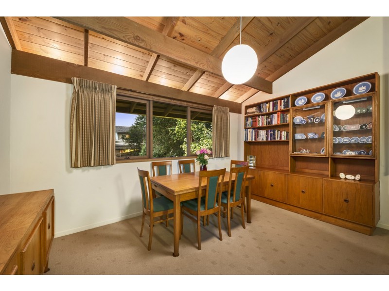 27 McCallum Road, Doncaster VIC 3108