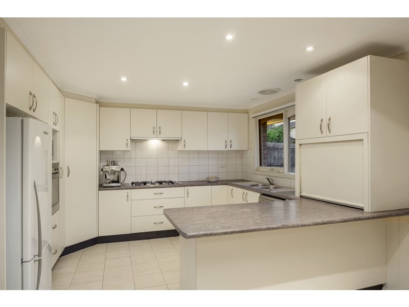 4 Taurus Road, Doncaster East VIC 3109