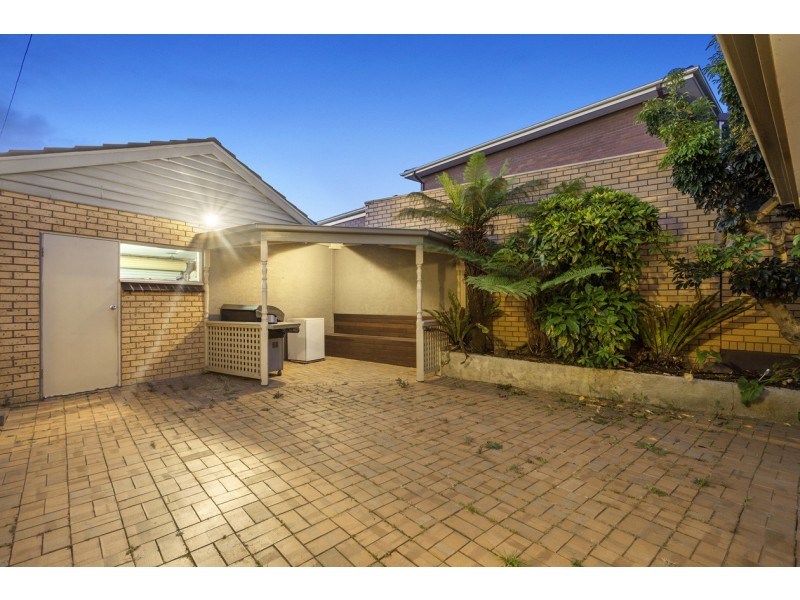 4 Taurus Road, Doncaster East VIC 3109