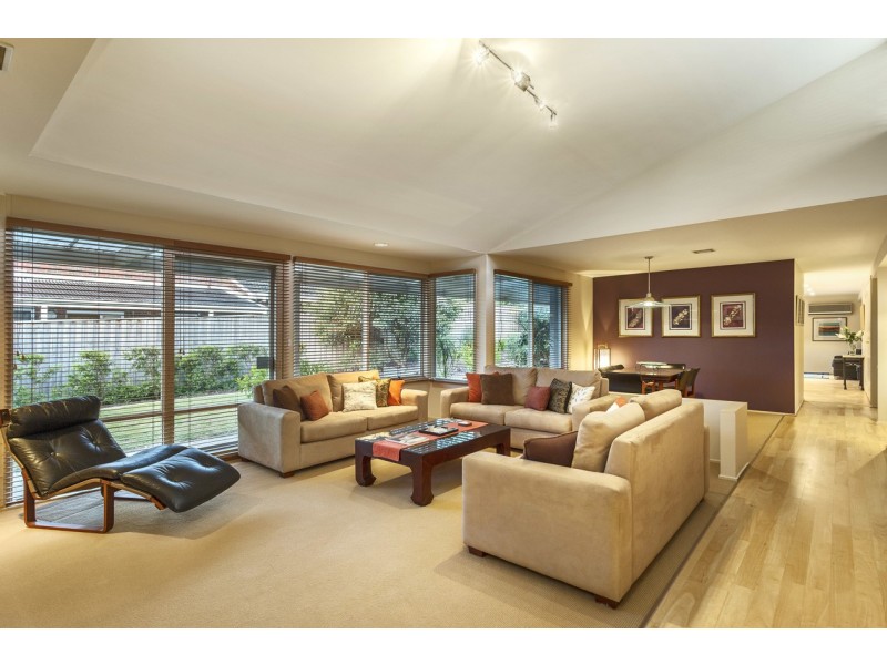 174 Andersons Creek Road, Doncaster East VIC 3109