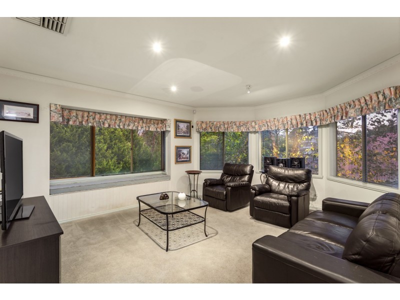 46 Nangathan Way, Croydon North VIC 3136