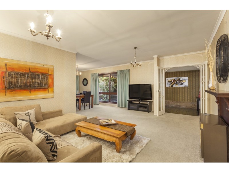 12 Virginia Court, Bulleen VIC 3105