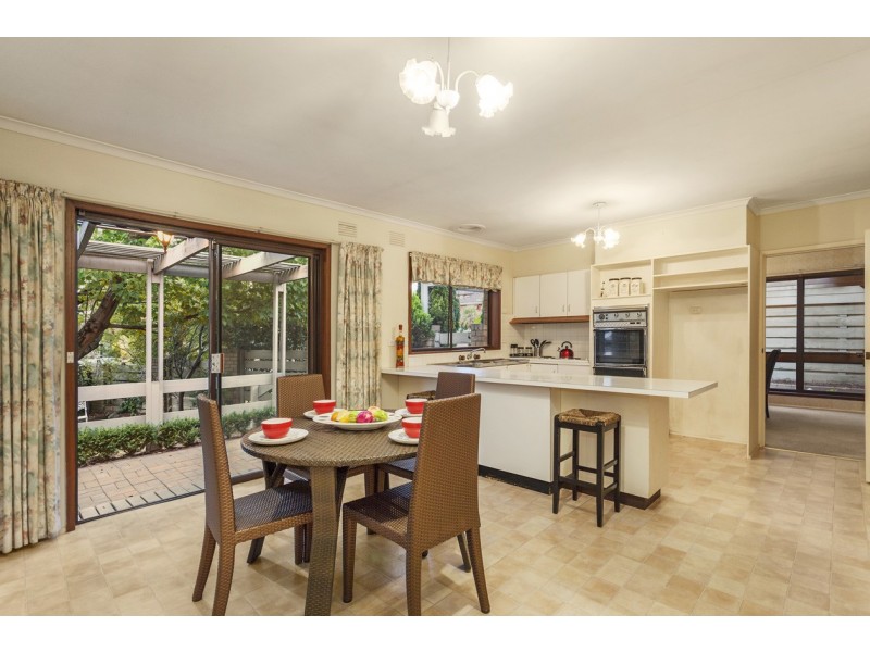 12 Virginia Court, Bulleen VIC 3105