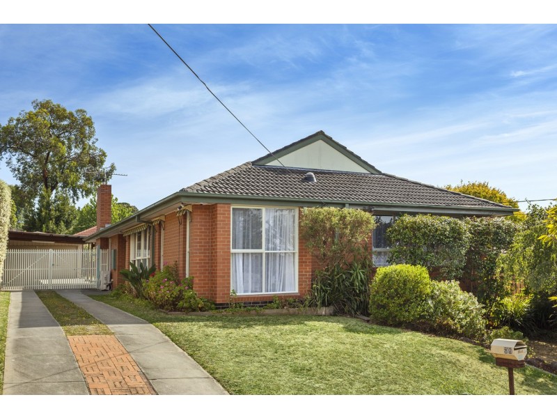 39 Renshaw Street, Doncaster East VIC 3109