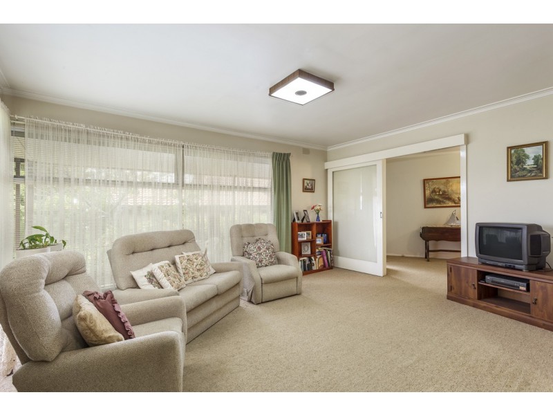 19 Aminga Avenue, Doncaster East VIC 3109