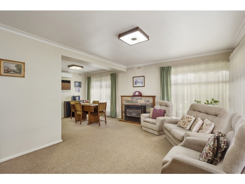 19 Aminga Avenue, Doncaster East VIC 3109