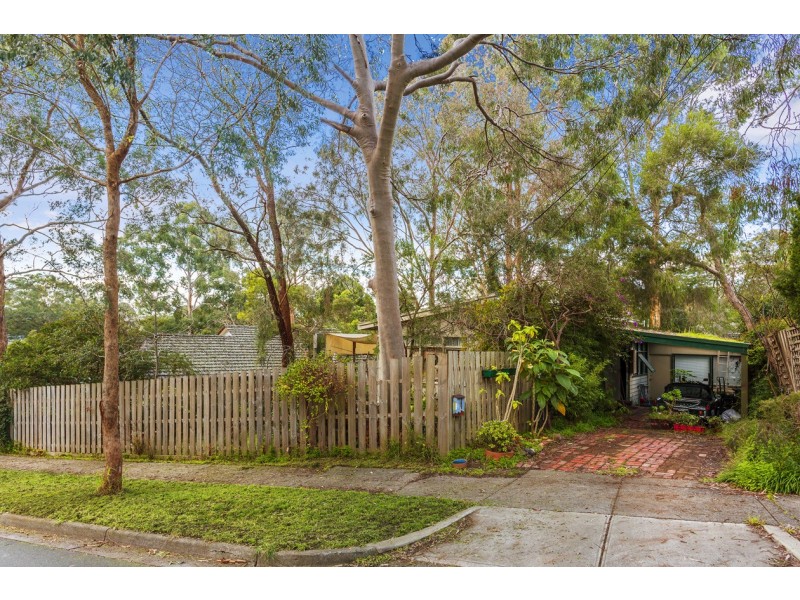 23 Dalmor Avenue, Mitcham VIC 3132