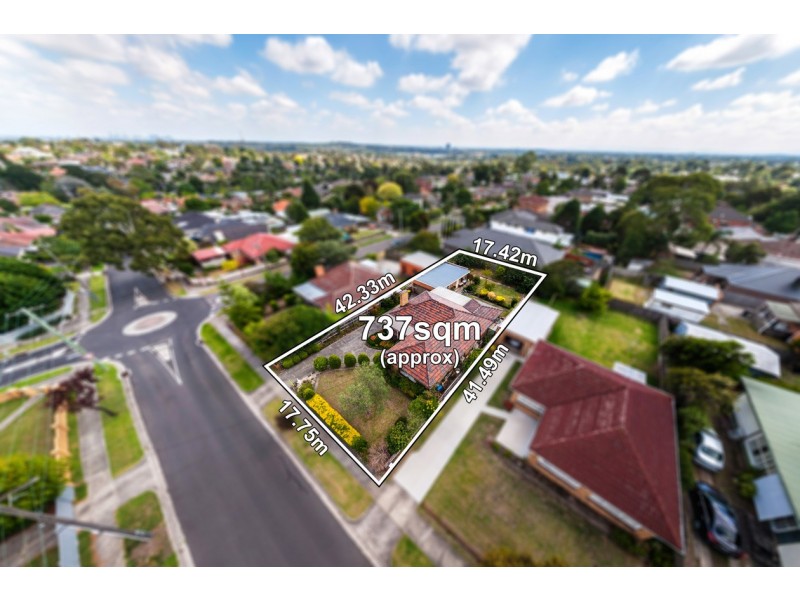 17 Dorothy Street, Burwood East VIC 3151