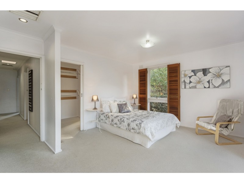 14 Cassinia Road, Templestowe Lower VIC 3107