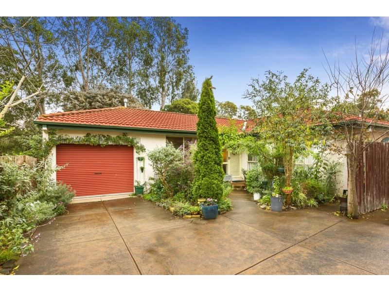 2/15 Paula Crescent, Doncaster East VIC 3109